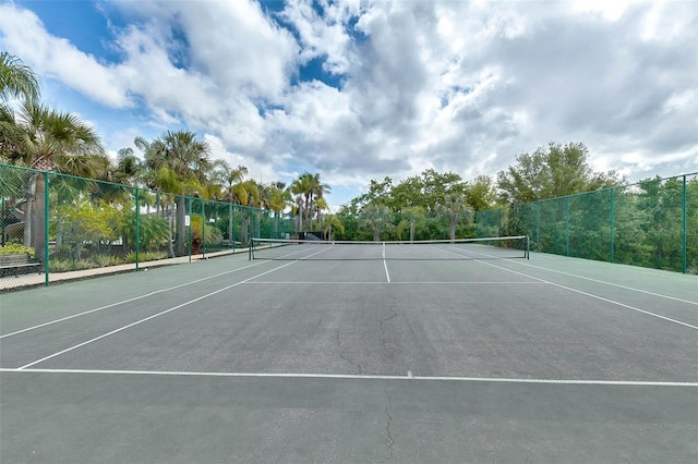 7521 Pellham Way, Kissimmee, FL 34747 - view of tennis court with fence