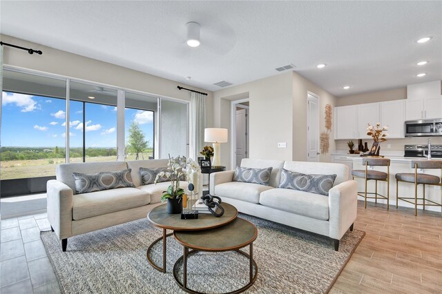 9195 Players Dr, Weeki Wachee, FL 34613 - photo 8