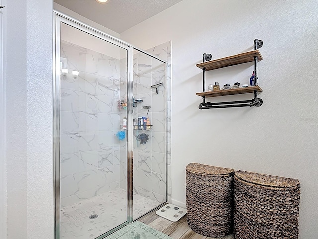 140 Trinity Ridge Cir, Davenport, FL 33897 - full bathroom with a shower stall
