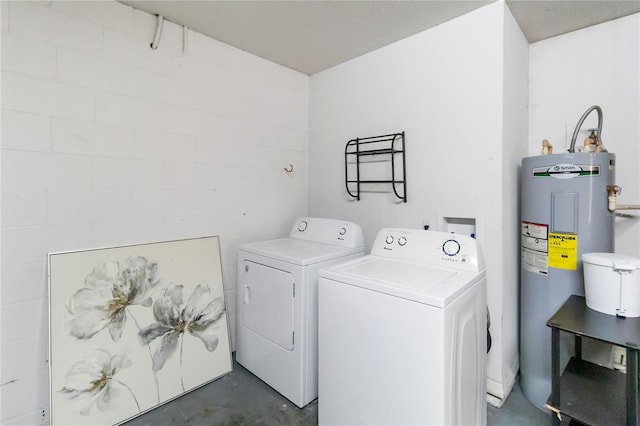 3370 Cypress Point Cir, Saint Cloud, FL 34772 - laundry room featuring water heater and independent washer and dryer