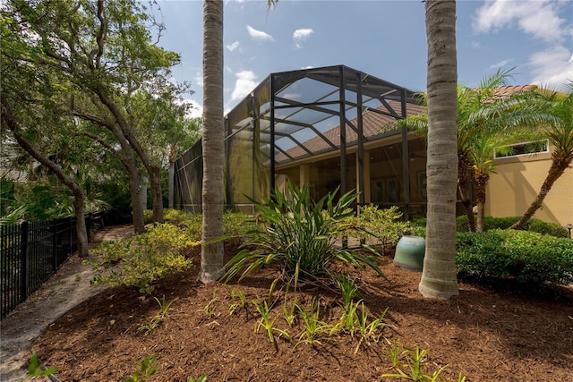 7 Spanish Moss Ct, Palm Coast, FL 32137 - view of yard featuring a lanai