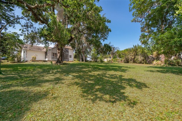 120 W Minnehaha Ave, Clermont, FL 34711 - view of grassy yard