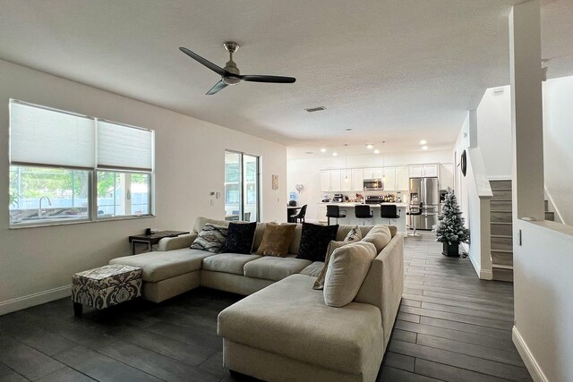 1043 Tourmaline Dr, Kissimmee, FL 34746 - photo 22