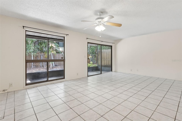 411 Sheoah Blvd Unit 33, Winter Springs, FL 32708 - unfurnished room with a textured ceiling and a ceiling fan