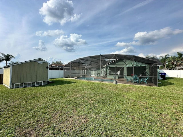 2410 Sweetwater Blvd, Saint Cloud, FL 34772 - view of yard featuring glass enclosure