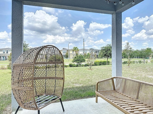 895 Overpool Ave, Davenport, FL 33896 - view of patio / terrace