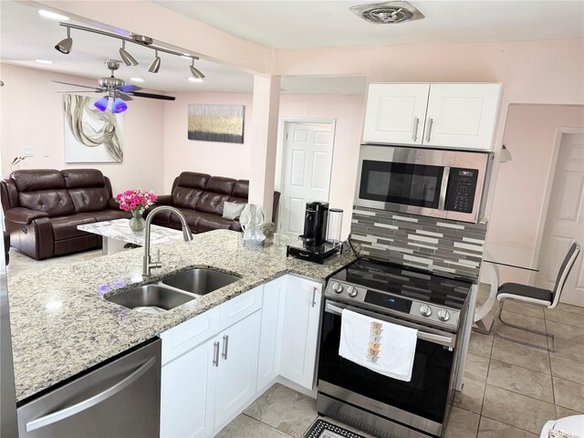 1126 Orwell Ave, Orlando, FL 32809 - photo 4