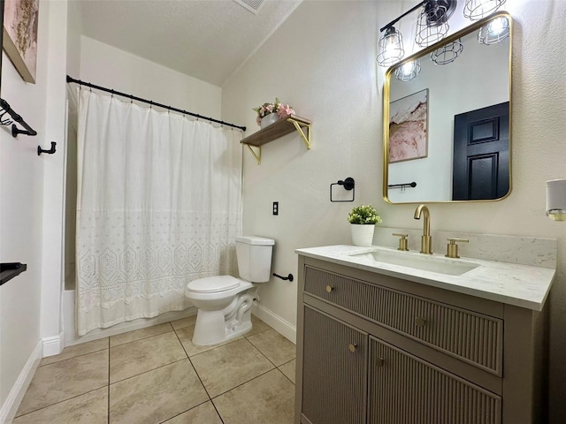 1025 Belvoir Dr, Kissimmee, FL 34744 - bathroom with toilet, tile patterned floors, baseboards, vanity, and shower / bath combination with curtain