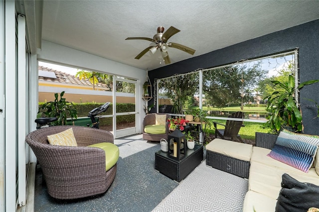 12041 Kajetan Ln, Orlando, FL 32827 - sunroom / solarium with ceiling fan and an outdoor living space