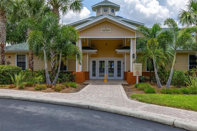 9055 Treasure Trove Ln Unit 409, Kissimmee, FL 34747 - view of property featuring driveway
