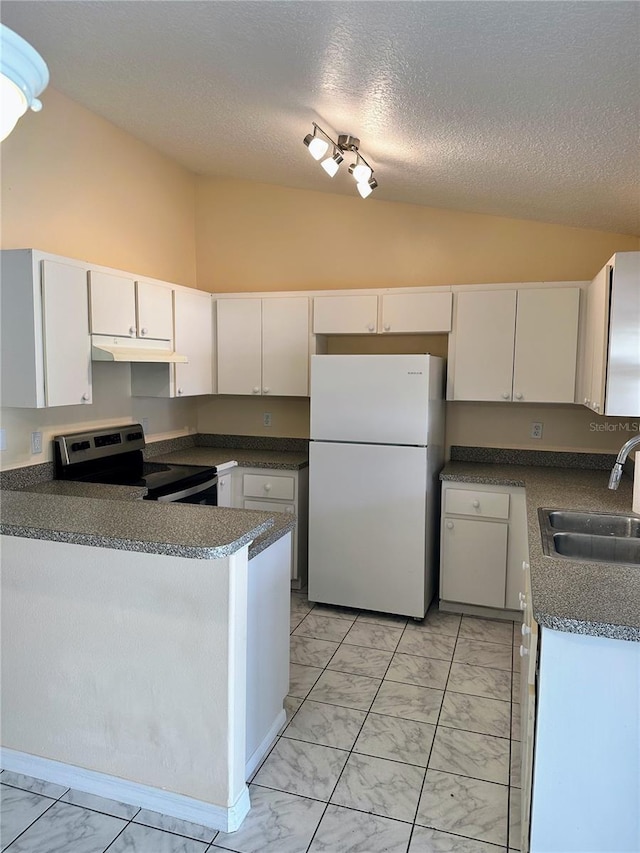 19 Rainbow Ln, Palm Coast, FL 32164 - kitchen with freestanding refrigerator, a sink, light marble finish floors, under cabinet range hood, and stainless steel electric range