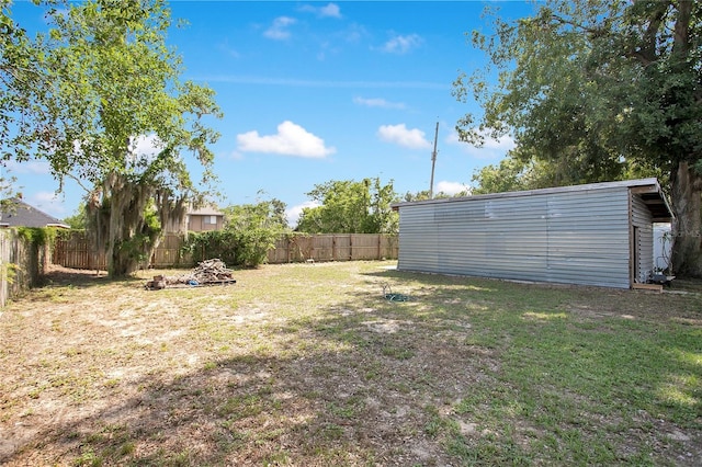 416 E Seminole Ave, Lake Wales, FL 33853 - view of yard with an outdoor structure
