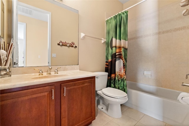3759 Eagle Isle Cir, Kissimmee, FL 34746 - full bath featuring tile patterned flooring, toilet, vanity, and shower / bath combo