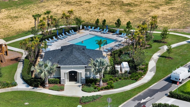 685 Overpool Ave, Davenport, FL 33896 - view from above of property featuring a pool
