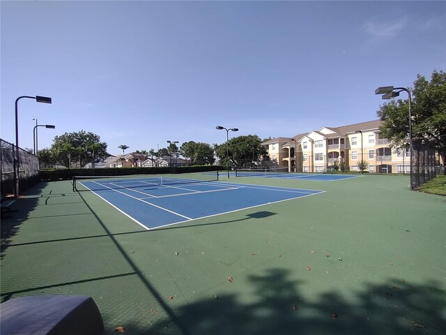 8101 Coconut Palm Way Unit 303, Kissimmee, FL 34747 - view of tennis court