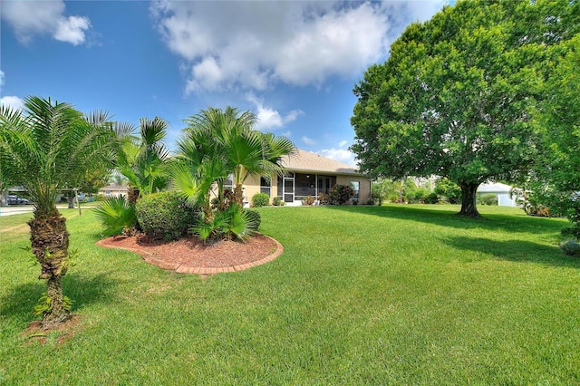 4236 Lakewood Rd, Sebring, FL 33875 - view of green lawn