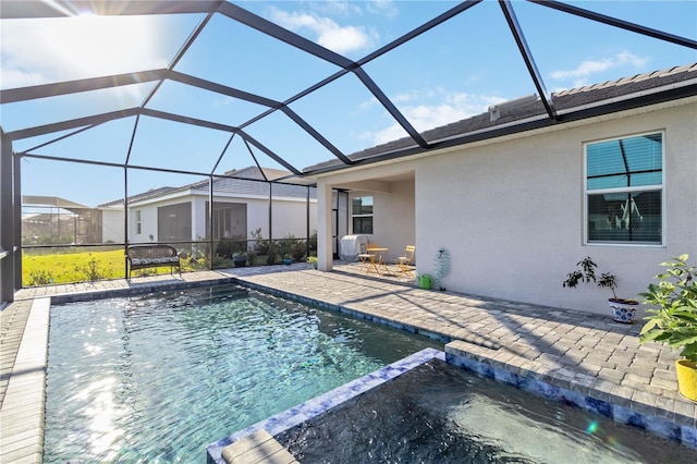 11330 Burgundy Dr, Venice, FL 34293 - view of pool with a patio area, a pool with connected hot tub, and a lanai