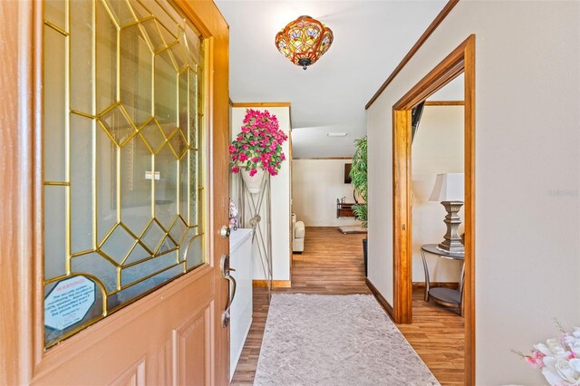 1096 Dyson Dr, Winter Springs, FL 32708 - entrance foyer featuring light wood finished floors and baseboards