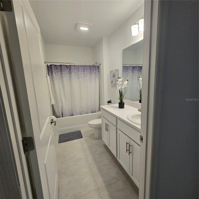200 Citrine Loop, Kissimmee, FL 34758 - full bath with tile patterned flooring, vanity, toilet, and shower / bath combination with curtain