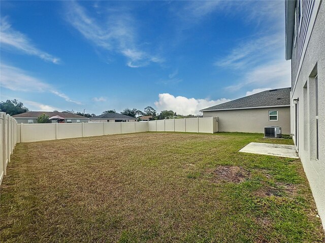 1404 Axel Cir, Winter Haven, FL 33880 - view of yard with cooling unit