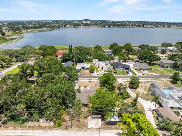 710 Carlton Ave, Lake Wales, FL 33853 - drone / aerial view of a nearby body of water