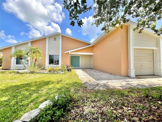 713 Wood Ln, Kissimmee, FL 34759 - photo 1