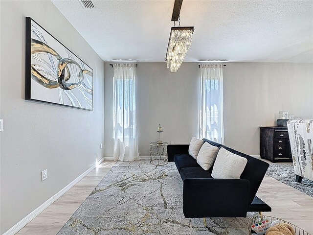 805 Suffolk Pl, Davenport, FL 33896 - photo 13