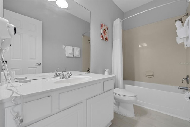 5038 Tideview Cir Unit 21, Orlando, FL 32819 - full bathroom with shower / tub combo with curtain, vanity, toilet, and tile patterned floors