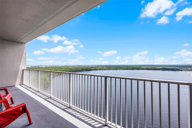 13427 Blue Heron Beach Dr Unit 1703, Orlando, FL 32821 - balcony with a water view