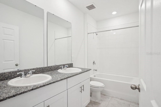 3214 Viceroy Ct, Kissimmee, FL 34759 - full bath featuring toilet, double vanity, and bathing tub / shower combination