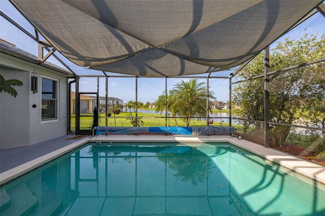 1760 Boat Launch Rd, Kissimmee, FL 34746 - view of pool with a covered pool, a lanai, and a water view