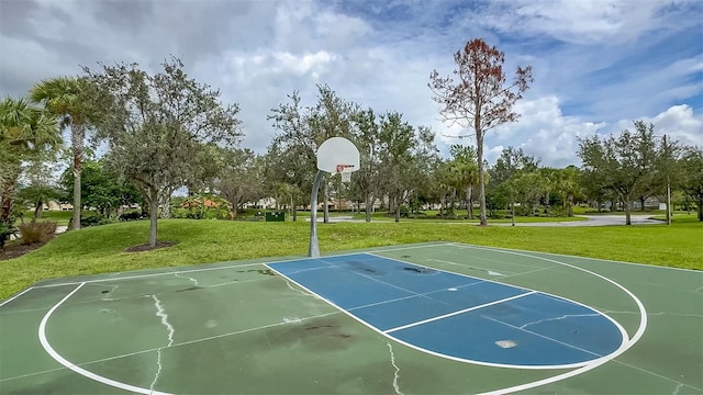 1760 Boat Launch Rd, Kissimmee, FL 34746 - view of basketball court featuring community basketball court and a yard