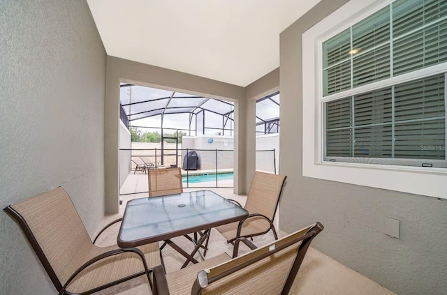 4903 Windermere Ave, Kissimmee, FL 34746 - sunroom with outdoor dining space
