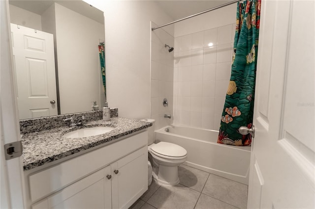 3442 Monaco Ln, Davenport, FL 33897 - full bathroom featuring vanity, shower / bath combination with curtain, and tile patterned flooring