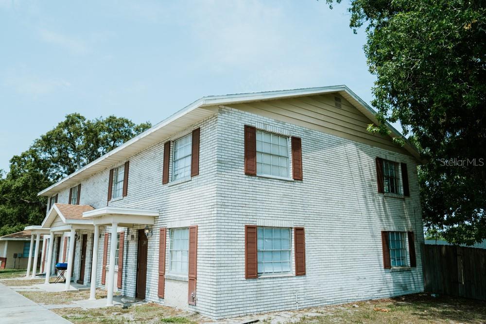 233 Century Blvd Unit A, Auburndale, FL 33823 - view of front facade