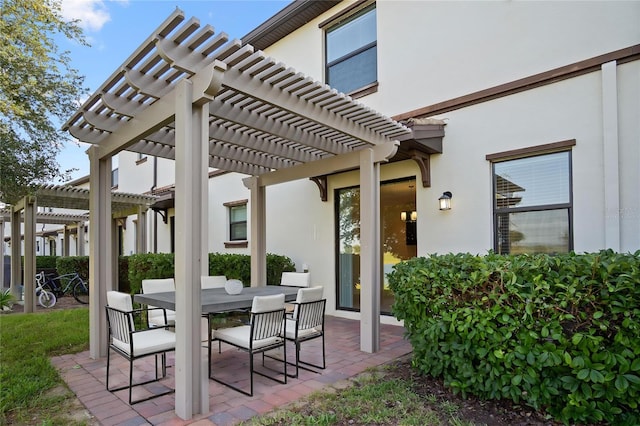 1312 Royal St George Blvd, Davenport, FL 33896 - view of patio / terrace with a pergola and outdoor dining space