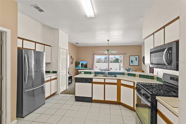 906 Berwick Dr, Davenport, FL 33897 - photo 18