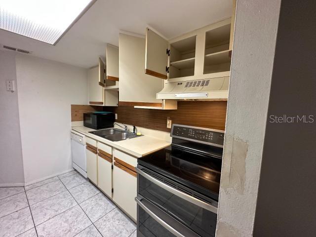 4905 Lake Ridge Rd Ge, Unit Ge, Orlando, FL 32808 - photo 6