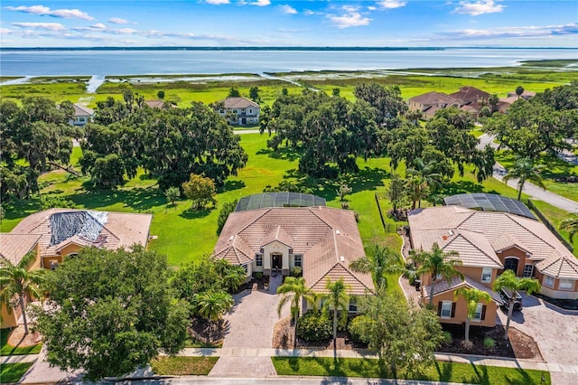 3427 Harborside Ct, Kissimmee, FL 34746 - aerial view of property and surrounding area featuring a nearby body of water