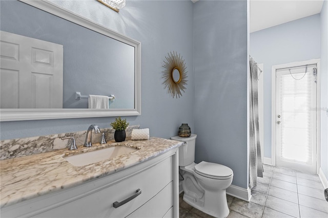 3427 Harborside Ct, Kissimmee, FL 34746 - bathroom featuring vanity and tile patterned flooring
