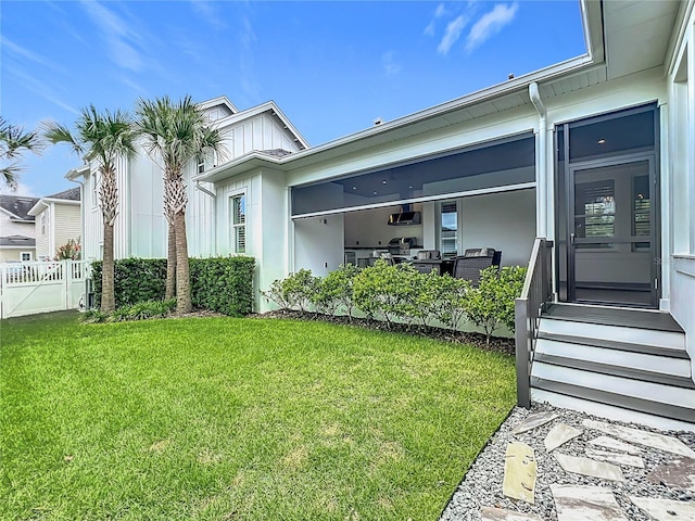 960 Civitas Way, Winter Garden, FL 34787 - rear view of house with entry steps and stucco siding