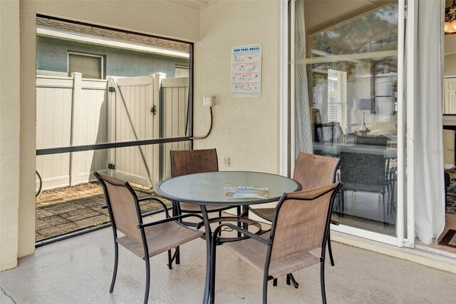 737 Oxford Dr, Davenport, FL 33897 - view of sunroom