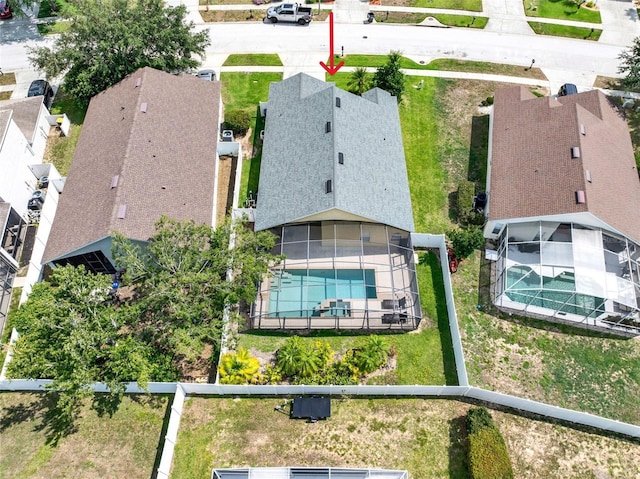 737 Oxford Dr, Davenport, FL 33897 - aerial view of a pool area