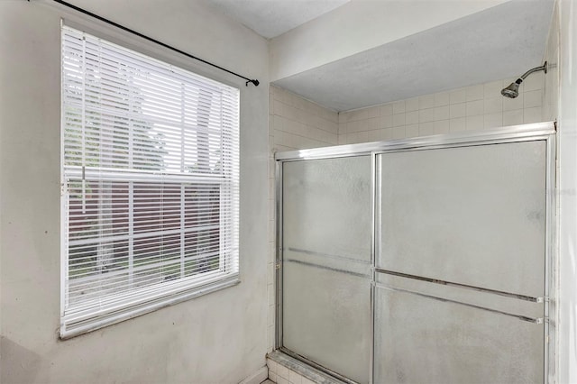 600 Regency Way, Kissimmee, FL 34758 - full bathroom with an enclosed shower and plenty of natural light
