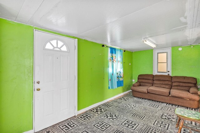 600 Regency Way, Kissimmee, FL 34758 - living room featuring baseboards