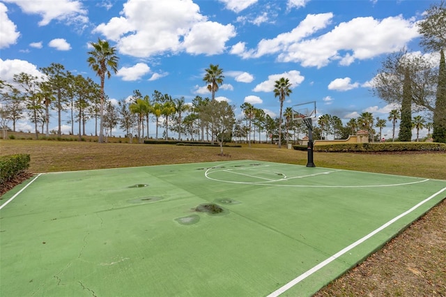 3606 Solana Cir, Clermont, FL 34711 - view of sport court with community basketball court and a lawn