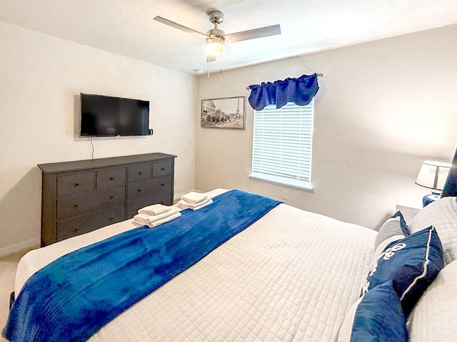1876 Summer Dr, Davenport, FL 33897 - bedroom with a ceiling fan