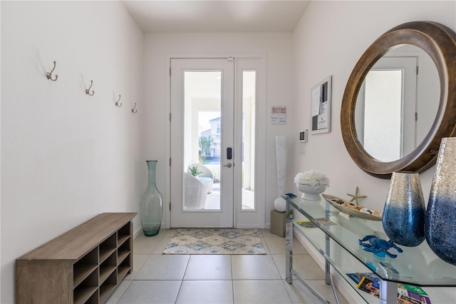 2623 Calistoga Ave, Kissimmee, FL 34741 - entrance foyer with tile patterned flooring