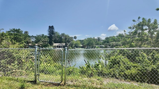 4546 Ontario Dr, New Port Richey, FL 34652 - water view featuring a gate