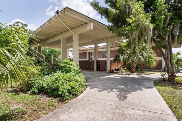 550 Lake Otis Dr SE, Winter Haven, FL 33880 - photo 3